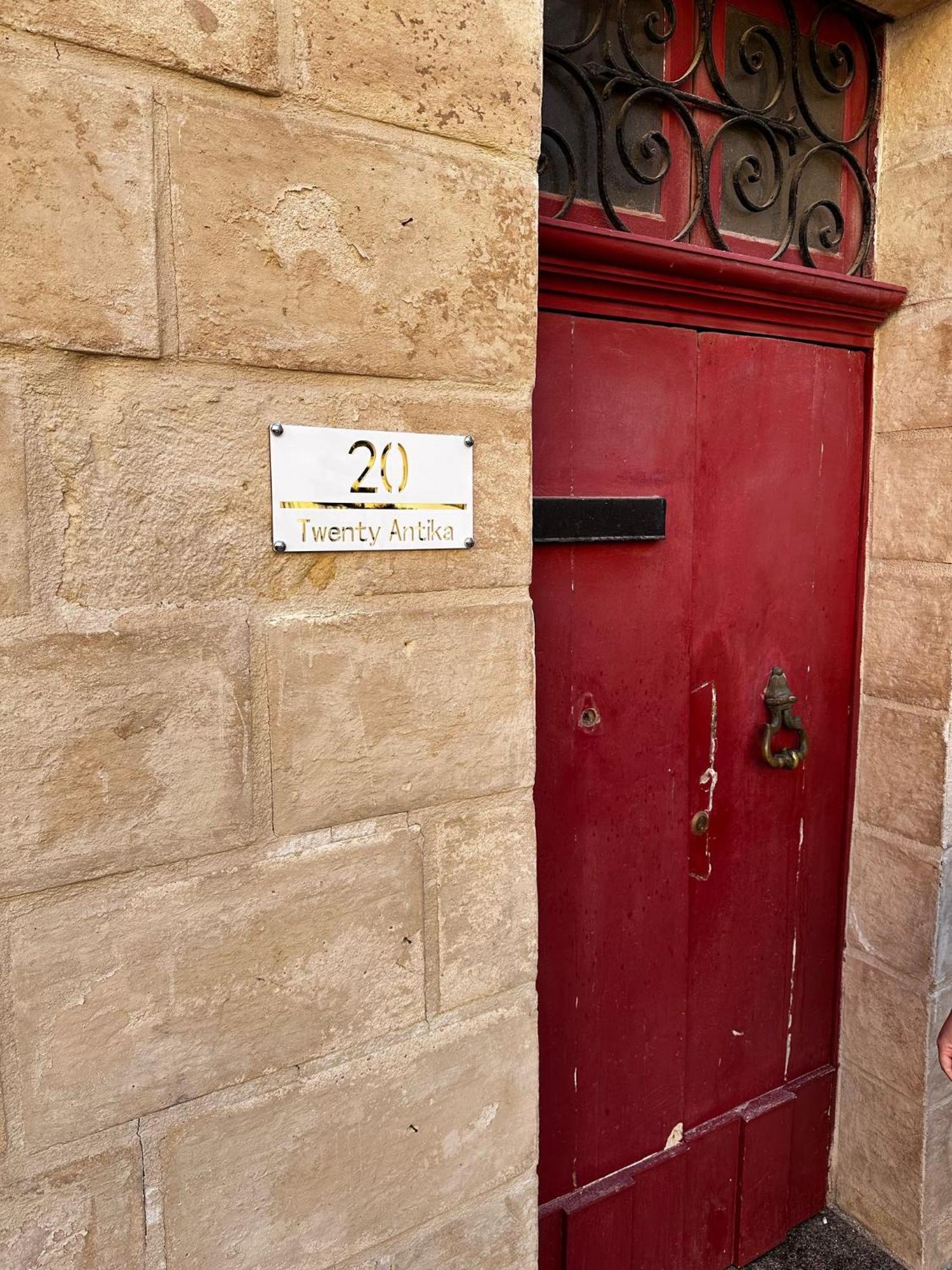 Twenty Antika * Birgu