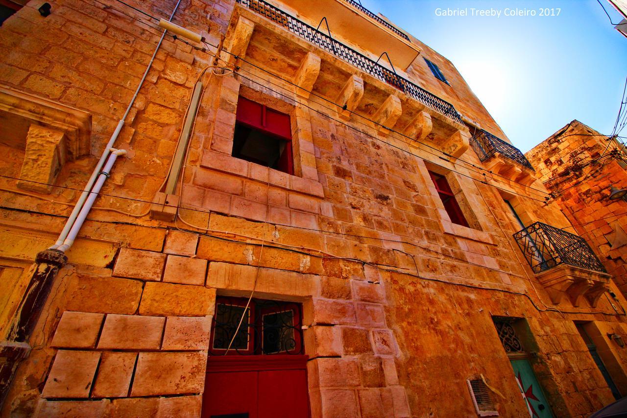 Twenty Antika * Birgu
